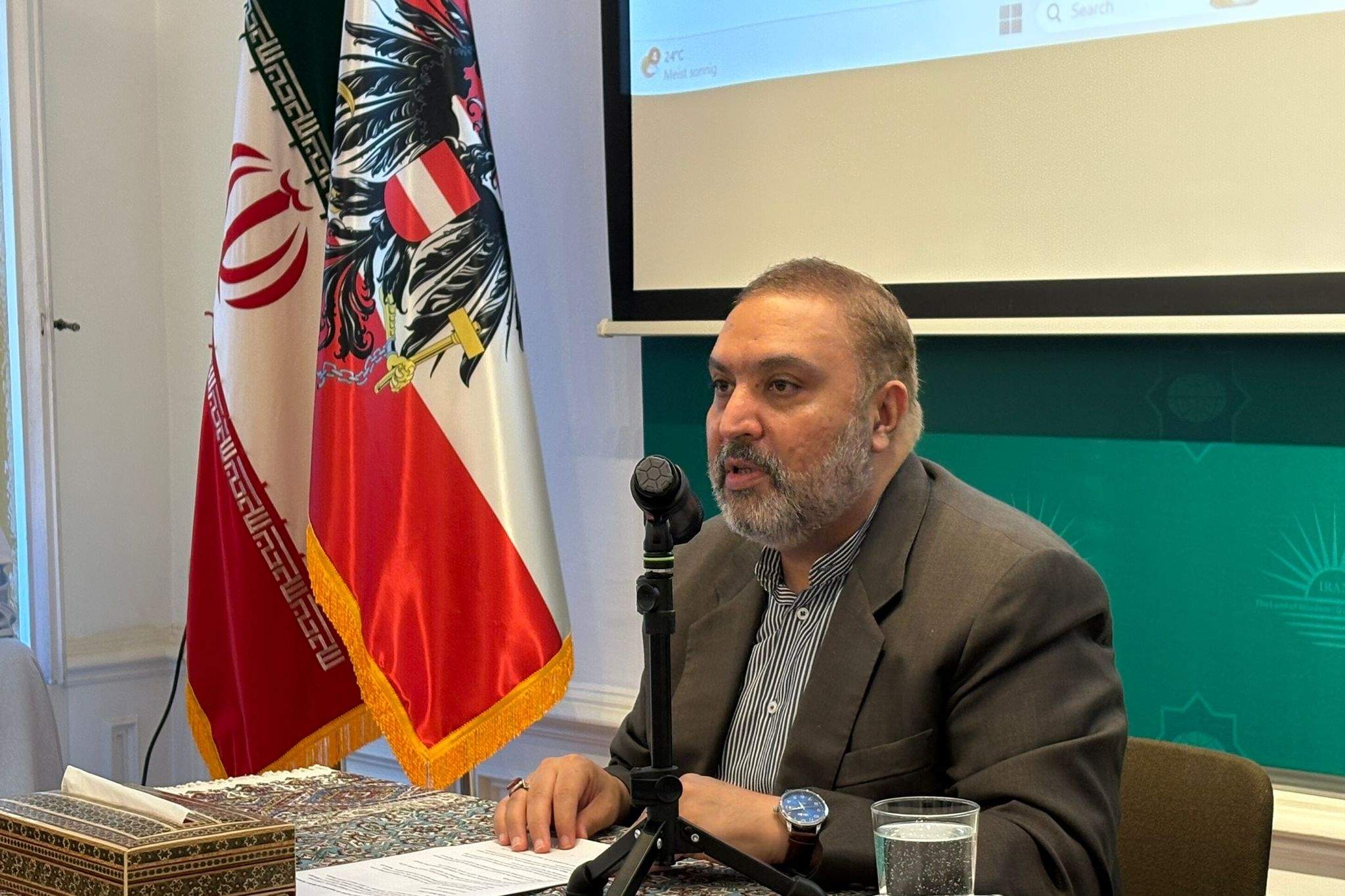 تشریح 10 ویژگی کلیدی اسلام میانه‌رو در نشست سینمایی اتریش