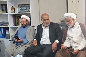 توسعه امامزاده عبدالله(ع) بافق در اولویت اوقاف باشد