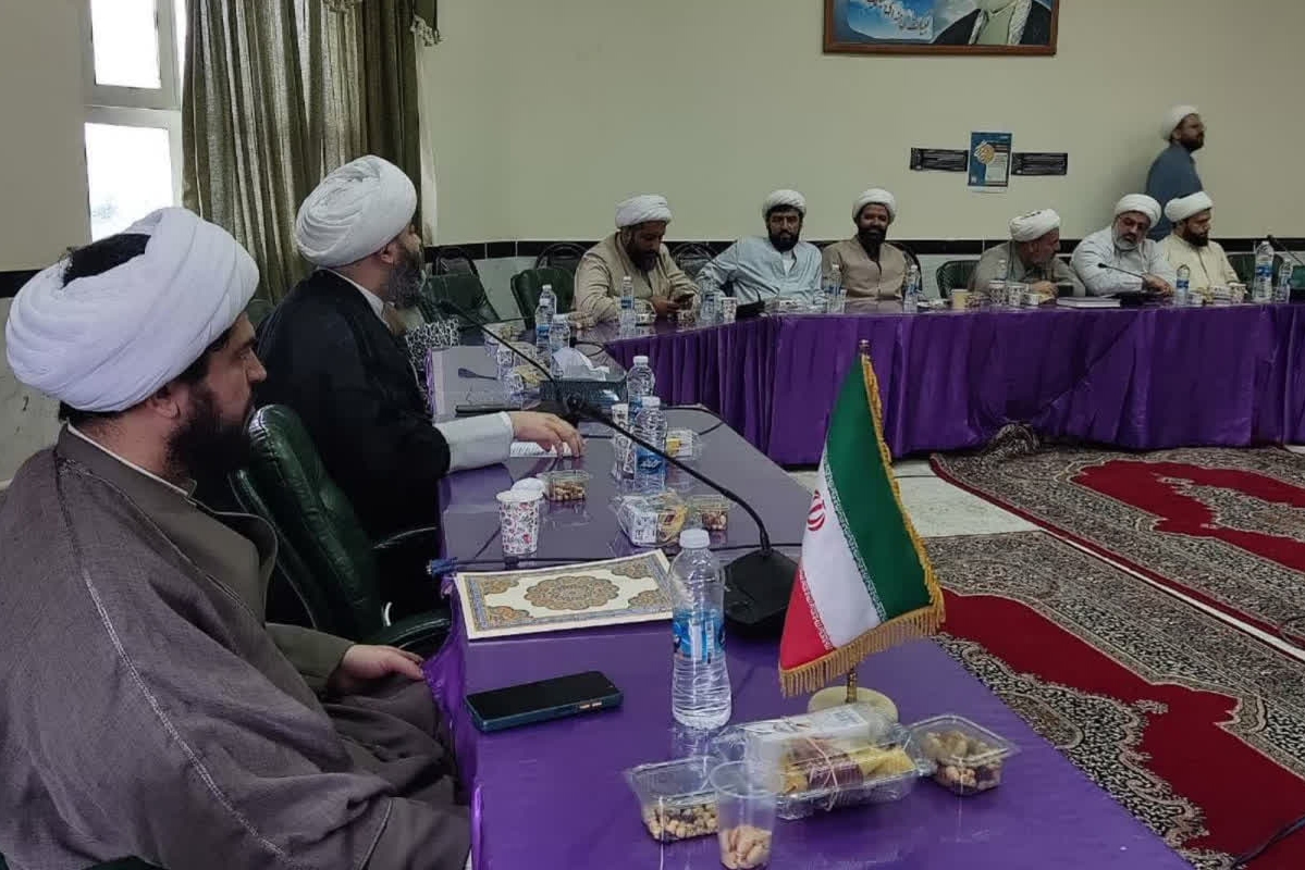 برپایی نشست حجت‌الاسلام قمی با دبیران استانی شورای توسعه فرهنگ قرآنی