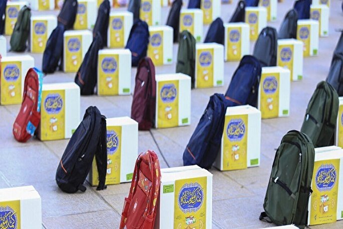 رزمایش توزیع ۱۸۰۰ بسته تحصیلی در بابل