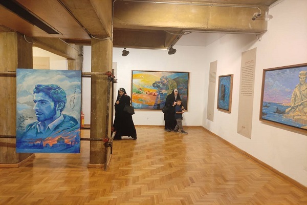 نمایشگاه «بسیجی» تاریخ و ارزشهای انسانی را بازخوانی کرد نمایشگاه «بسیجی» تاریخ و ارزشهای انسانی را بازخوانی کرد