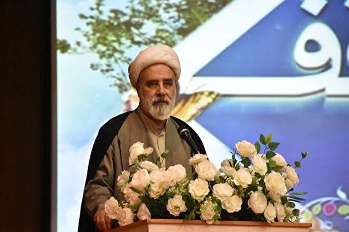 توزیع ۳۵۰ بسته «مهر تحصیلی» میان دانش‌آموزان نیازمند لرستان