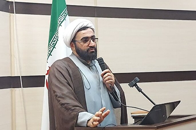 خوانش تفسیری فقر ذاتی در کلام وحی