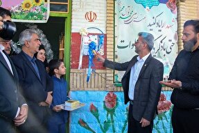 زنگ شکوفه‌ها در گرمسار نواخته شد