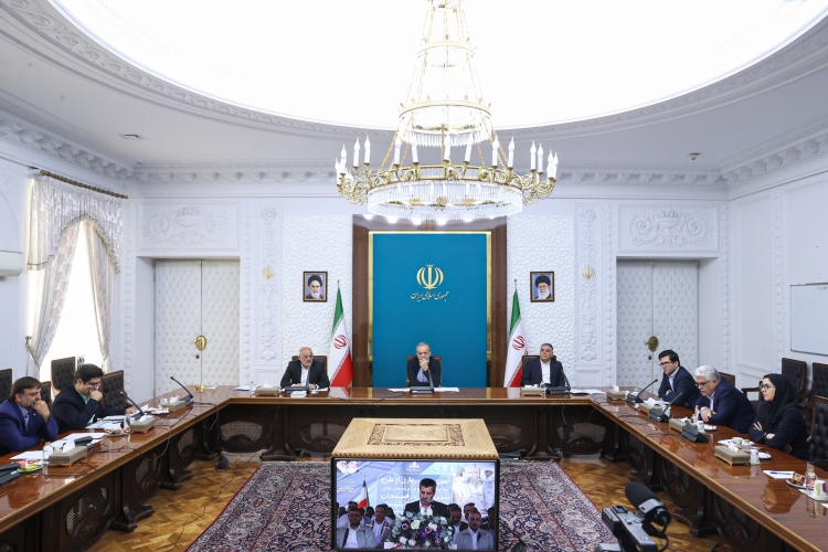 افتتاح 2 طرح راهبردی وزارت نفت و 722 طرح وزارت صمت با دستور پزشکیان افتتاح 2 طرح راهبردی وزارت نفت و 722 طرح وزارت صمت با دستور پزشکیان