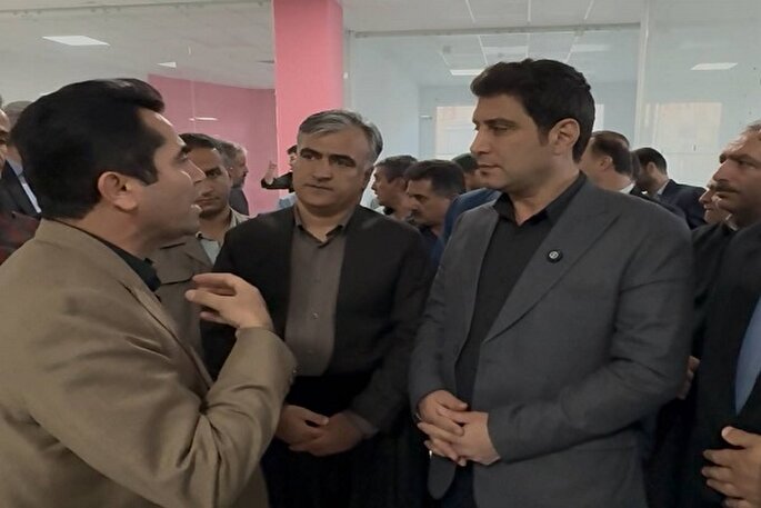 استاندار کردستان با مردم شهر نایسر دیدار کرد