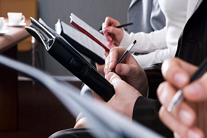 5 تکلیف صاحبان قلم در جنگ روایت‌ها