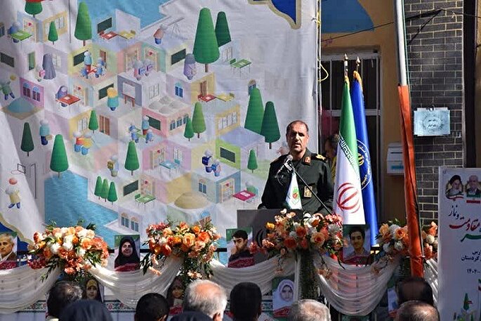 دفاع مقدس یک گنجینه و هویت است