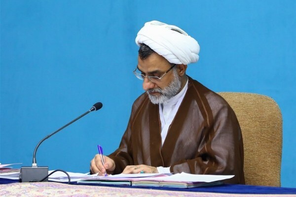 علم و ایمان دو بال حرکت تمدنی ایران