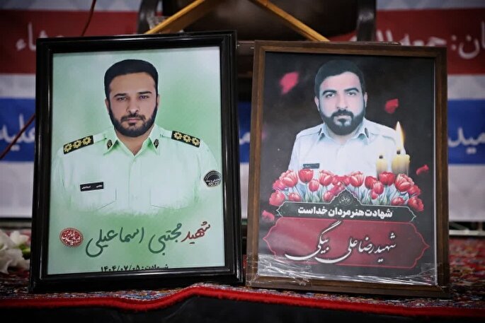 محفل انس با قرآن و گرامیداشت شهدای امنیت اراک برگزار شد