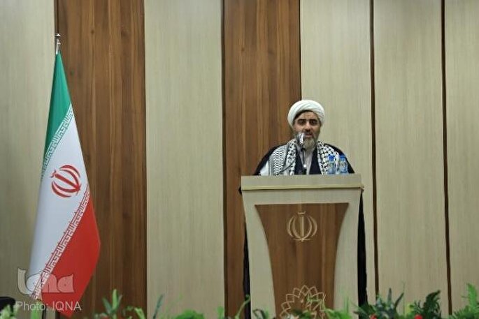 ظرفیت‌های فرهنگی را تقویت کنیم