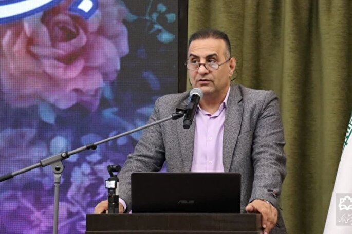 قرآن چراغ راه هدایت بشر و مایه رشد و تعالی انسان است