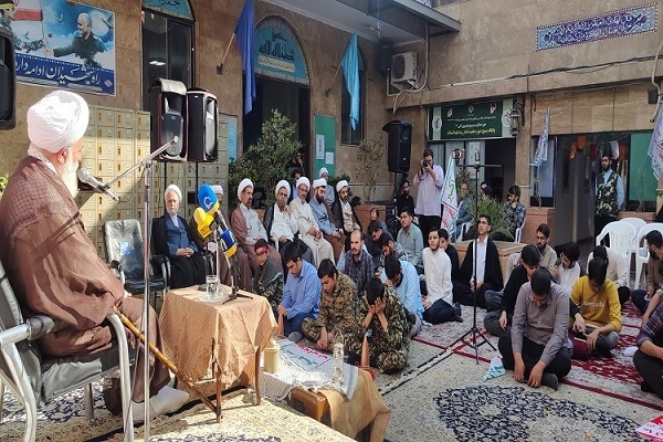 در حاال تکمیل/