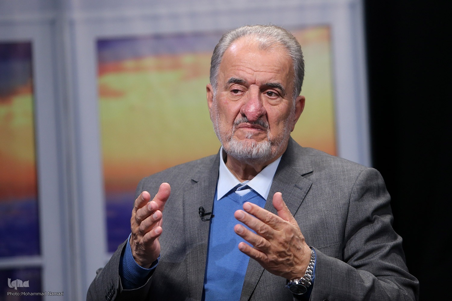 نسل آینده‌ساز را با قرآن آشنا کنیم