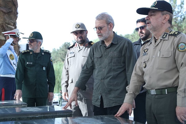 ارسالی//// بازدید لاریجانی از موزه ملی انقلاب اسلامی و دفاع مقدس ارسالی//// بازدید لاریجانی از موزه ملی انقلاب اسلامی و دفاع مقدس