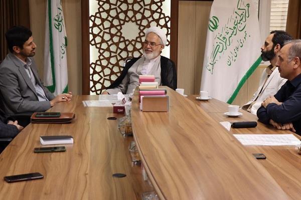 نقش مرکز طبع و نشر قرآن در شناسایی و پرورش کاتبان جوان