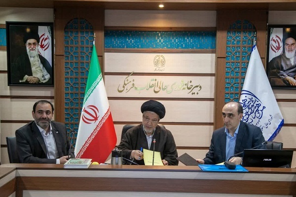 برای پیشرفت علمی باید داده‌های جهان را در اختیار داشت و از فرهنگ آنالوگ عبور کرد/ کاهش دوره کارشناسی باعث افزایش کیفیت و  کاهش هزینه برای دانشجو و دولت می‌شود