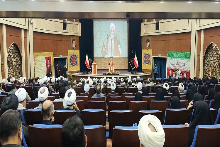 ارسال/ ۱۴ رسالت و مأموریت راهبردی حوزه‌های علمیه خواهران