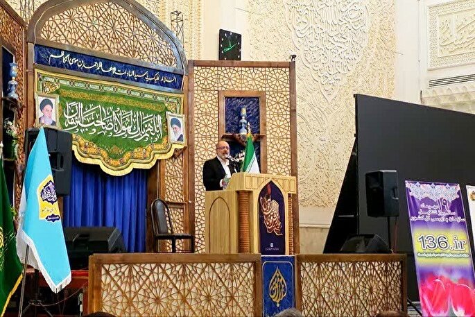 مردم‌ در مبارزه با فساد همکاری فعال داشته باشند