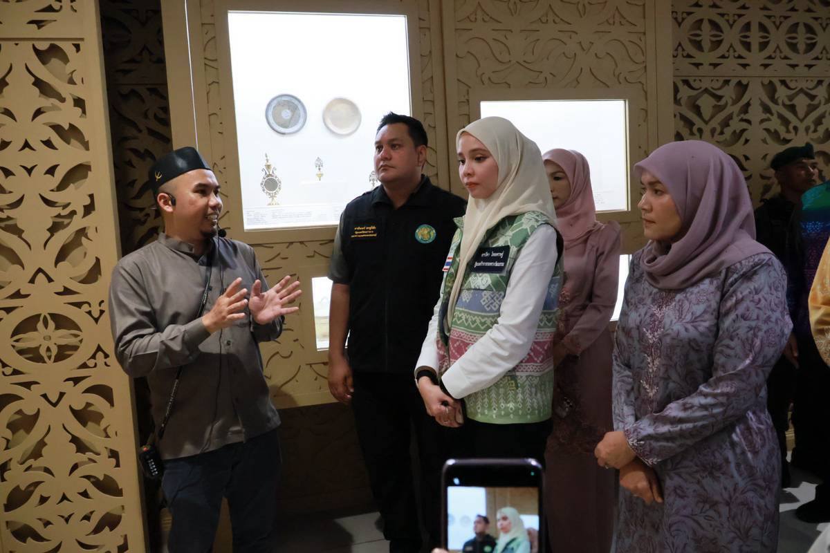 بازدید وزیر فرهنگ تایلند از موزه جدید میراث اسلامی ناراتیوات