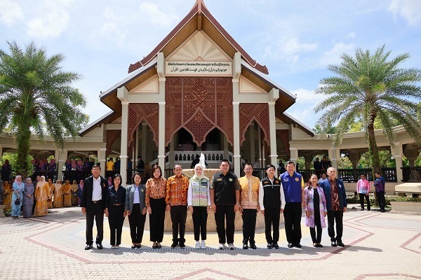 بازدید وزیر فرهنگ تایلند از موزه جدید میراث اسلامی