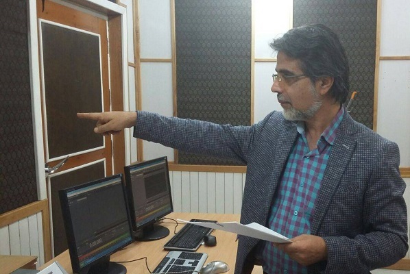 هنوز آماده نیست و تمام نشده////پرواز روح بلند «بابانظر» بر دو بال صدا و کتاب هنوز آماده نیست و تمام نشده////پرواز روح بلند «بابانظر» بر دو بال صدا و کتاب