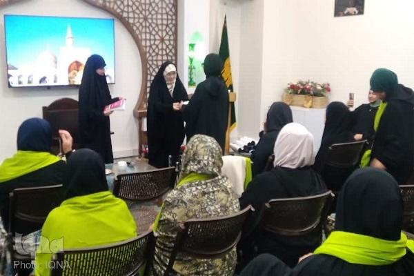 «رضوانه»؛ پل ارتباطی آستان قدس با بانوان آذریزبان «رضوانه»؛ پل ارتباطی آستان قدس با بانوان آذریزبان