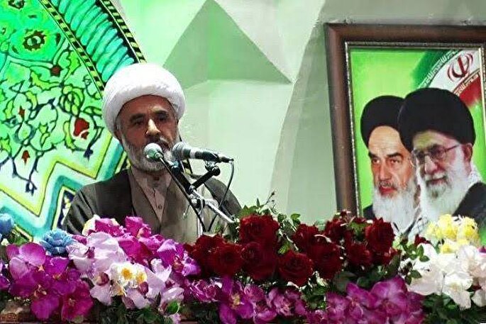 ۳ ضلع استکبار که انسان را گرفتار می‌سازد