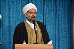 علما پیشگام اجرای رهنمودهای رهبری در کردستان باشند