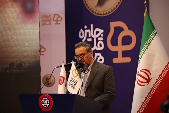 دانشگاه سنگر جهاد علمی و فناوری است