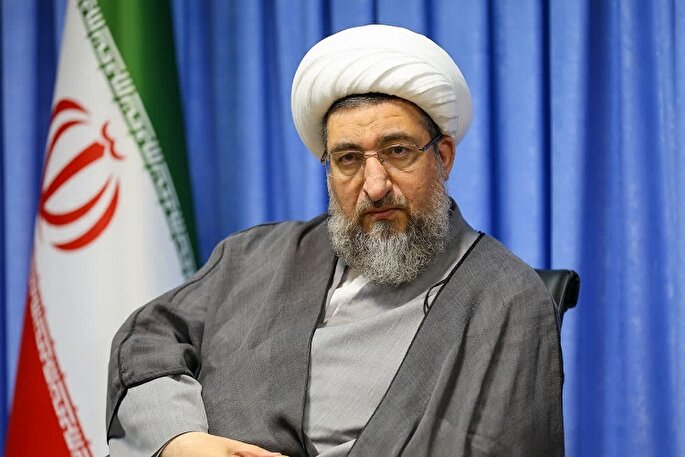 لزوم انتخاب بهترین استادان برای مدارس