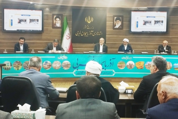 مدارس دولتی در تراز بهترین مدارس کشور باشند