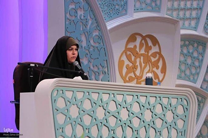 دعاخوانی واسطه‌گری میان زمین و آسمان است