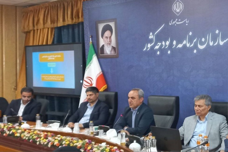 نشست «نقش فناوری‌های نوین در امنیت غذایی پایدار، افزایش بهره‌وری مصرف آب در کشاورزی و کاهش ناترازی آب کشور»