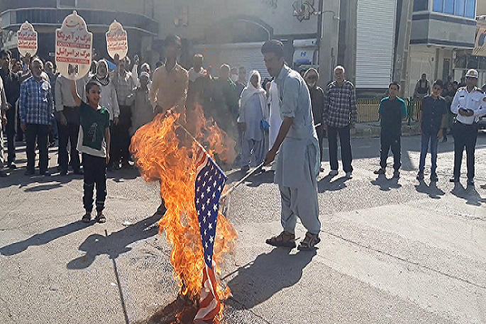 آغاز مراسم گرامیداشت ۱۳ آبان در نقاط مختلف سیستان‌وبلوچستان