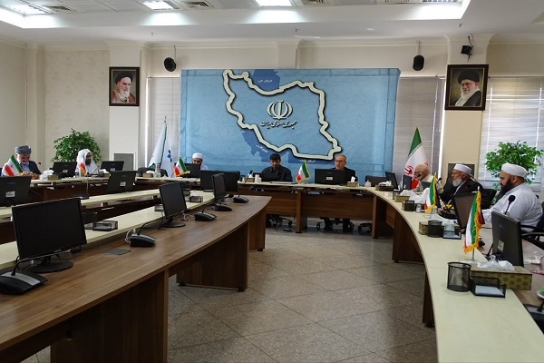 تقویت جایگاه آموزشی و نهاییسازی دروس علوم دینی اهل سنت بررسی شد تقویت جایگاه آموزشی و نهاییسازی دروس علوم دینی اهل سنت بررسی شد