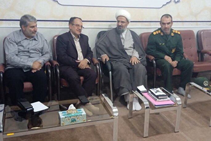 مردم ایران همواره پای کار اهل بیت(ع) هستند