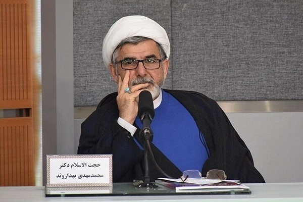 هنوز آماده نیست//// تنها راه نمایش اقتدار و عظمت نظام استفاده از فرهنگ دفاع مقدس است +صوت