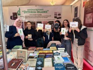 عرضه کتب اسلامی کوزوو در نمایشگاه بین‌المللی کتاب تیرانا