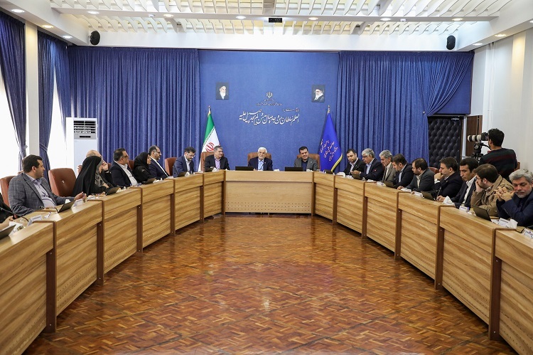 عارف در بازدید از معاونت علمی، فناوری و اقتصاد دانشبنیان ریاستجمهوری عارف در بازدید از معاونت علمی، فناوری و اقتصاد دانشبنیان ریاستجمهوری