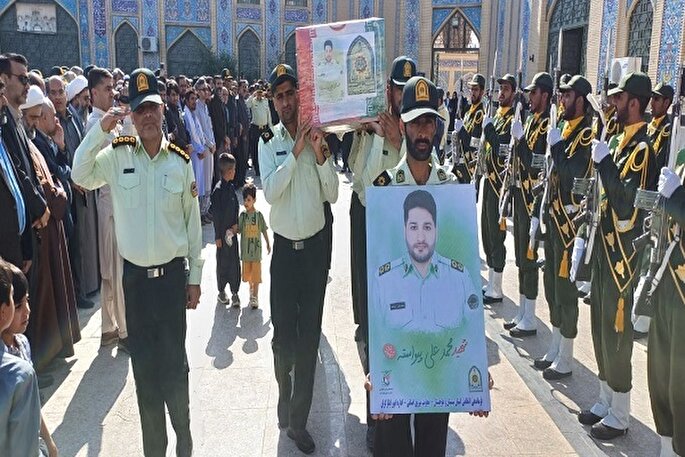 پیکر شهید «محمدعلی پیواسته» در زابل تشییع شد + عکس