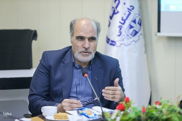 در حال تکمیل/حکمت عملی و فیلسوفان مسلمان به روایت اندیشمندان در حال تکمیل/حکمت عملی و فیلسوفان مسلمان به روایت اندیشمندان