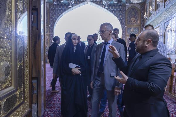 بازدید سفیر آلمان از آستان مقدس عباسی +عکس