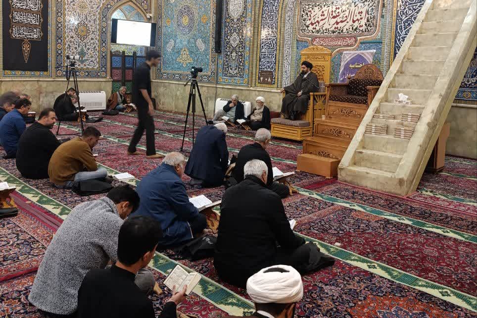 اختتامیه چهارمین دوره تلاوت مجلسی مسجد امام(ره) بازار تهران