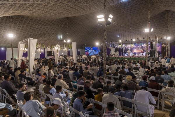 کنفرانس حضرت فاطمه زهرا (س) با حضور هیأتی از آستان مقدس عباسی در پاکستان برگزار شد + عکس کنفرانس حضرت فاطمه زهرا (س) با حضور هیأتی از آستان مقدس عباسی در پاکستان برگزار شد + عکس