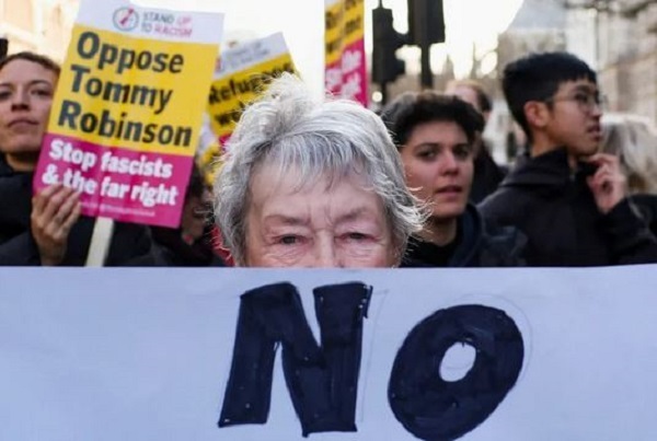 ابتکار عمل شهروند انگلیسی برای حمایت از مسلمانان