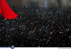 عزاداری مردم حسینی  در ظهر روز عاشورا