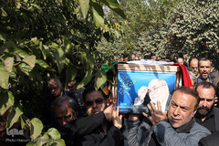 مراسم تدفین پیکر مرحوم استاد «محمد تقی مروت» در قطعه نام آوران بهشت زهرا