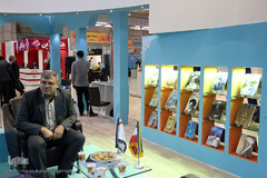 مهمانان غرفه ایکنا در دومین روز از نمایشگاه مطبوعات
