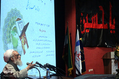  آیت‌الله موحدی کرمانی، امام جمعه محترم تهران